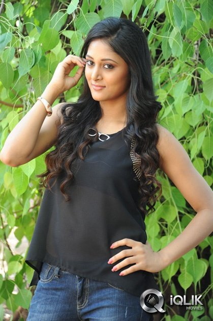 Sushma-Raj-at-Maaya-Movie-First-Look-Launch